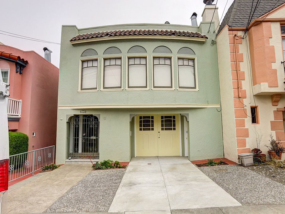 1st image of 1374 29th Ave