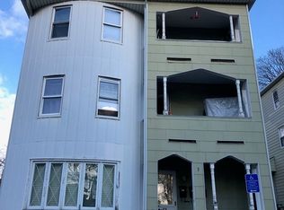 3 Vernon Ter, Worcester, MA 01610