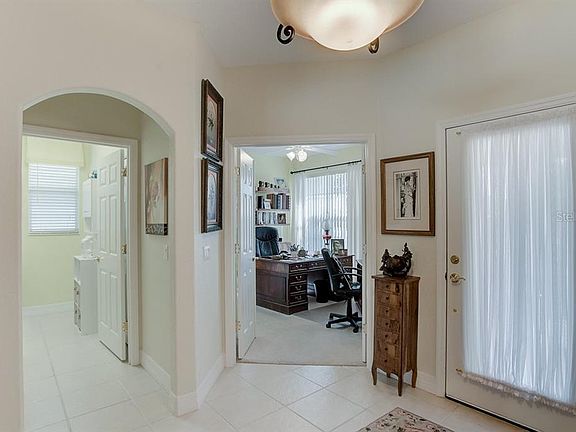 3rd image of 1811 Mossy Oak Dr