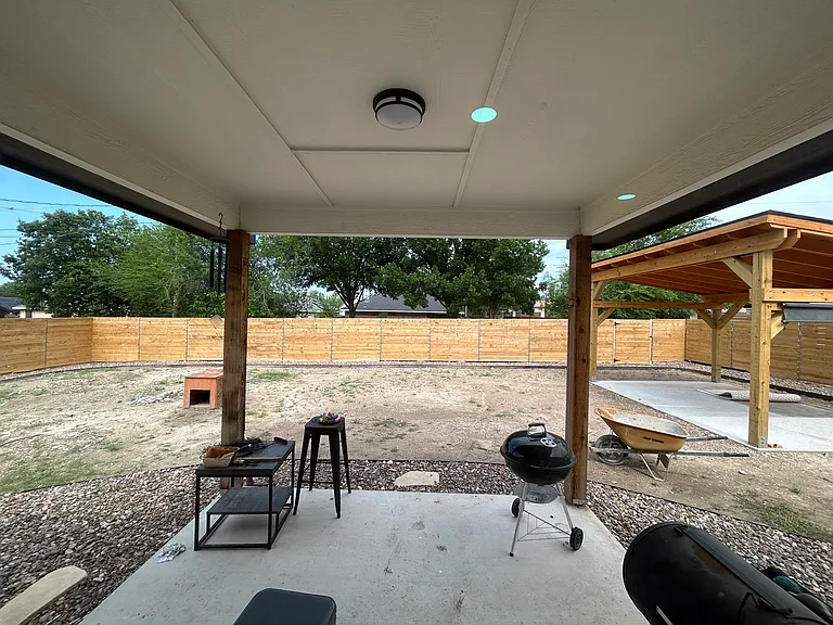 103 Margaret Ln — Photo 10