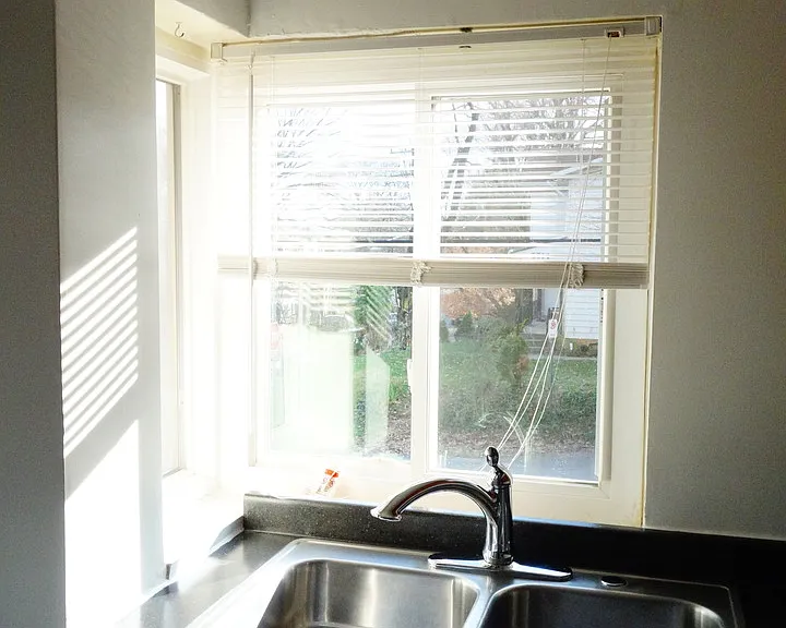 8400 Greenwood Ave — Photo 57