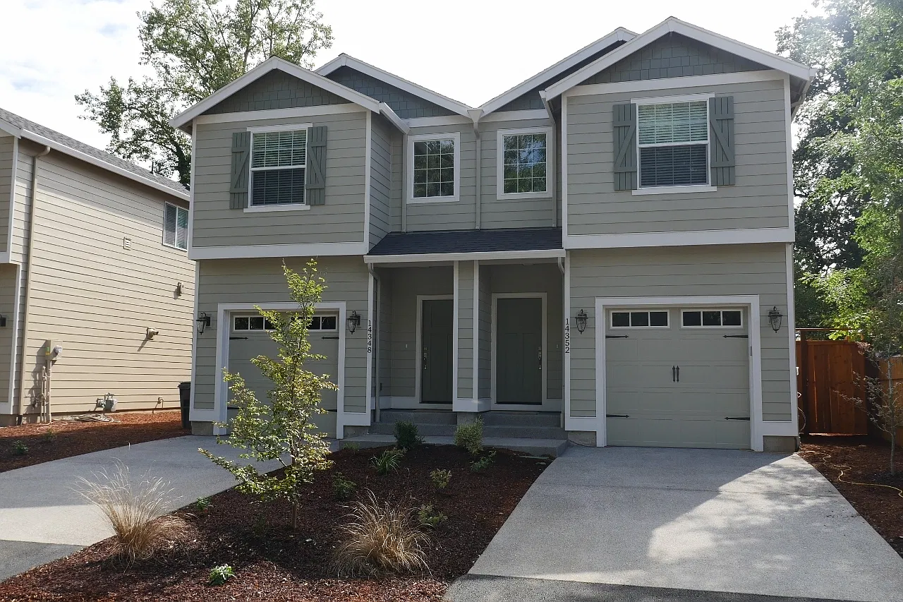 New Build "Green Certfiied" 3 Bed, 2.5 Bath Townhouse in Oak Grove — Photo 2