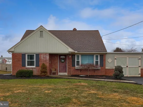 1160 Weawit St, East Earl, PA 17519