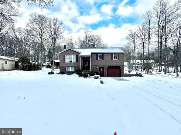297 Two Turtles Rd, Du Bois, PA 15801