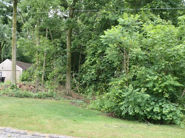 602 E Tasher St, South Bend, IN 46614