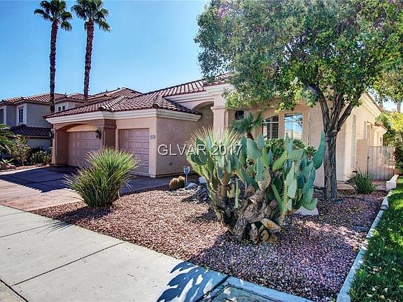 Great curb appeal & mature landscaping