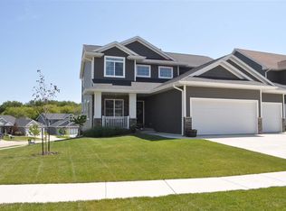 3422 Limerick Ln, Iowa City, IA 52246