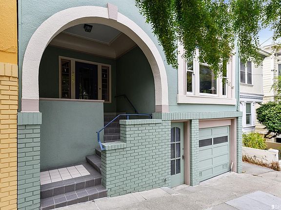 4th image of 258 Diamond St
