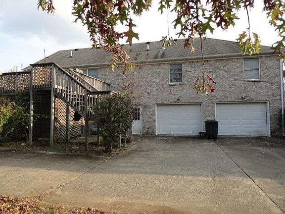 4th image of 305 Savannah Dr