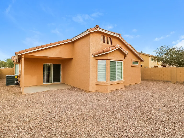 15299 W Adams St — Photo 15