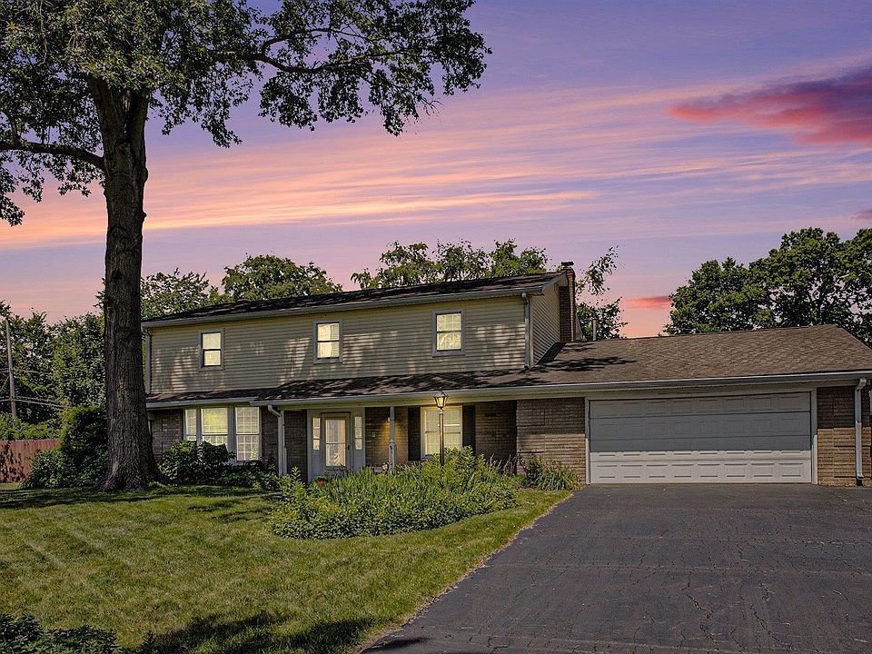 54665 Windingbrook Dr, Mishawaka, IN 46545 | Zillow