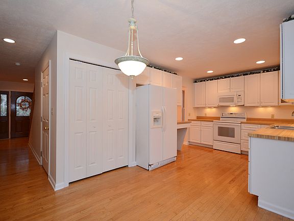 Open Kitchen
