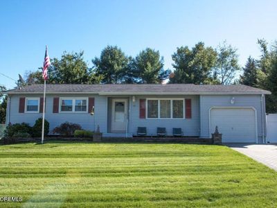 46 E Connecticut Concourse, Jackson, NJ, 08527