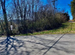 Rutledge Pike, Rutledge, TN 37861