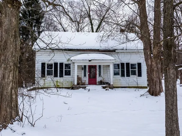 3442 & 3440 Howlett Hill Rd, Camillus, NY 13031