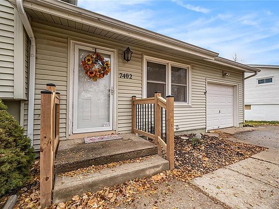 2nd image of 7402 NW Park Forest Ln
