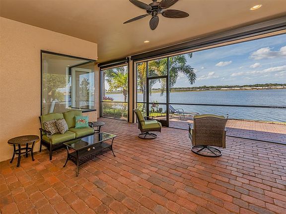 4th image of 183 Toscavilla Blvd
