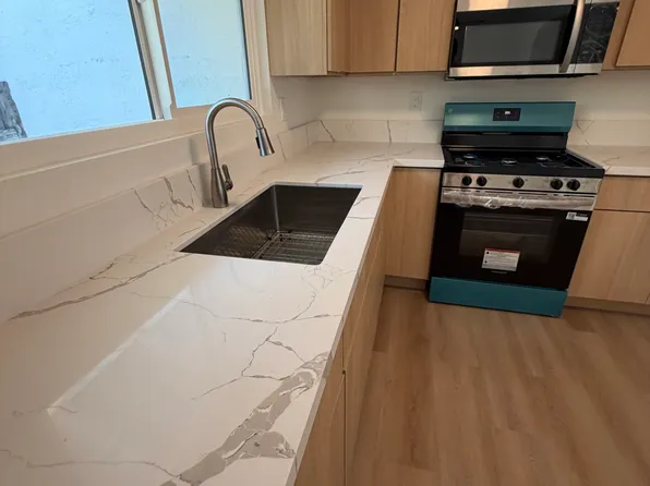 2232 E Joana Dr #A, Santa Ana, CA 92705