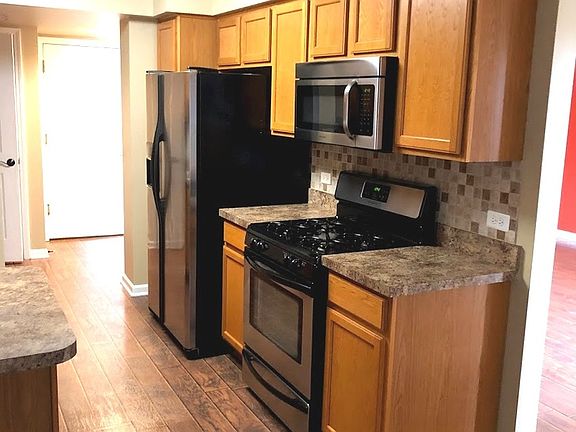 2nd image of 615 Perrie Dr APT 401