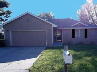 1210 S 49th St, Lincoln, NE 68510