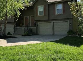 7108 N Church Rd, Pleasant Valley, MO 64068