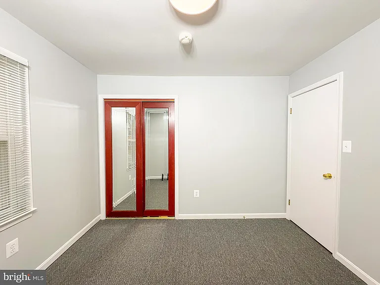 9206 Lorelei Ct — Photo 28