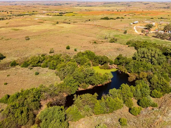 TRACT 10 E County Rd #362, Mooreland, OK 73852