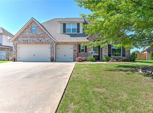 4126 Willowbend Dr, Rogers, AR 72758