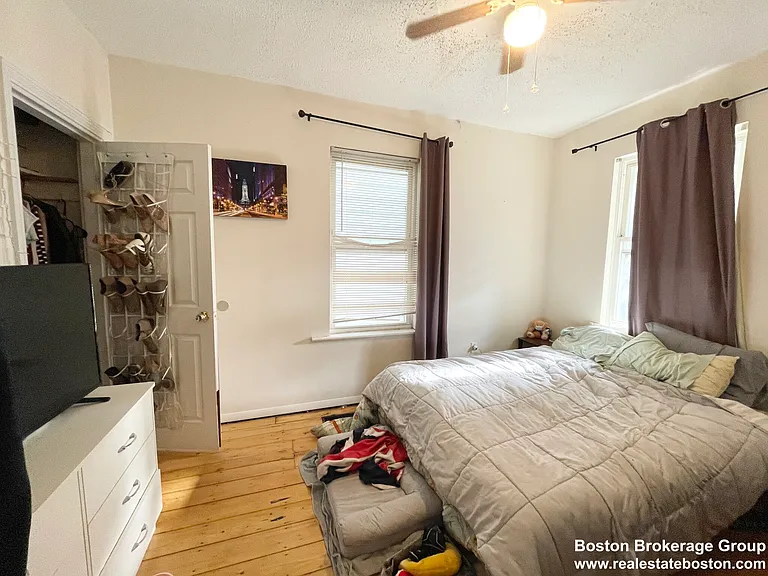 20 Howell St #1 — Photo 7