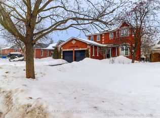 6 Amberview Dr, Georgina, ON L4P 3X6