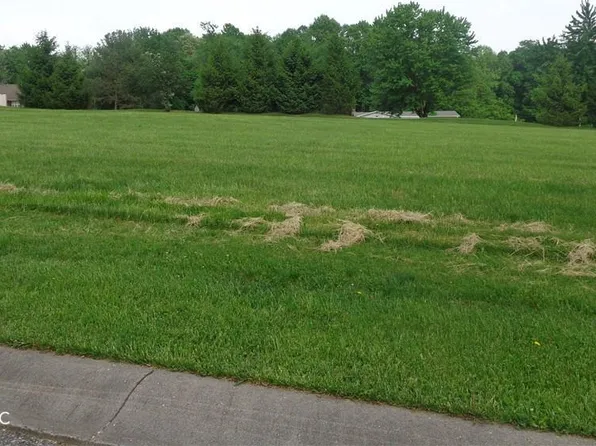 49 Joni Ave, Martinsville, IN 46151