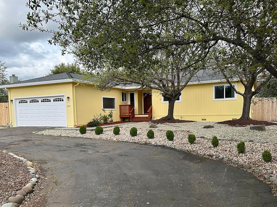 1st image of 2593 Royal Park Dr