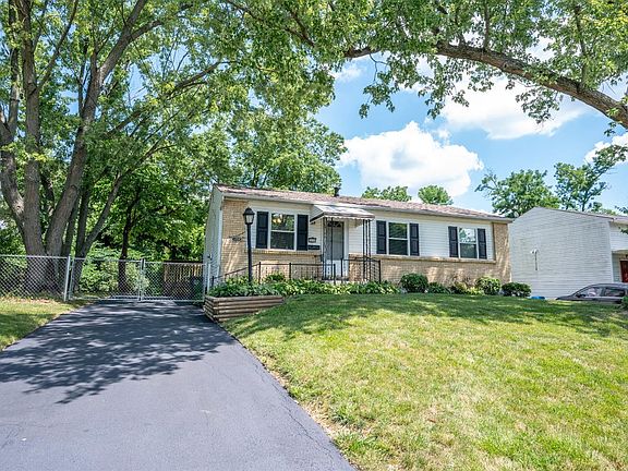 4th image of 9609 Dunraven Dr