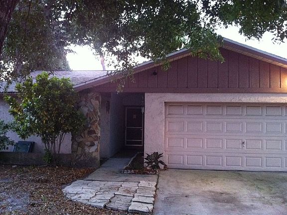 4th image of 1842 Elaine Dr
