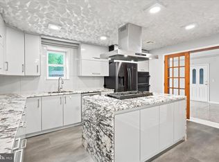 926 Mercer St, Cherry Hill, NJ 08002