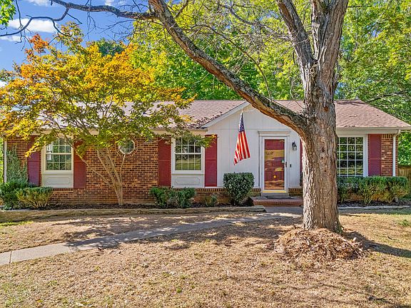 4th image of 2030 Whitland Dr
