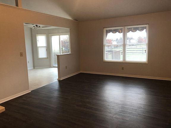 2nd image of 5324 Millcreek Cir