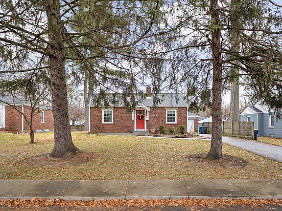 2nd image of 5521 Indianola Ave