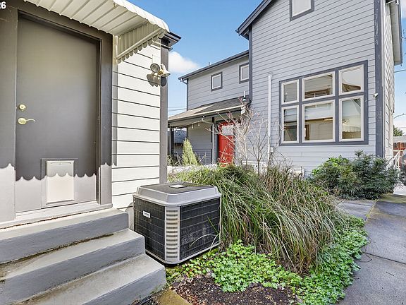 2nd image of 4842 NE 25th Ave