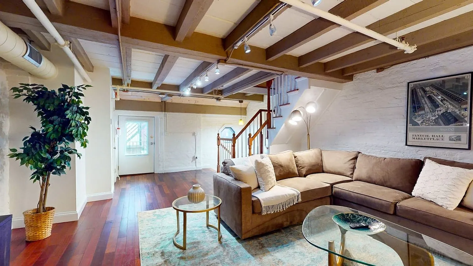 1 bed, 1.5 bath, 796 sqft, $5,909 — Photo 2
