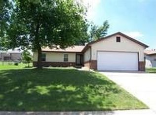 117 Countryside Ln, O Fallon, IL 62269