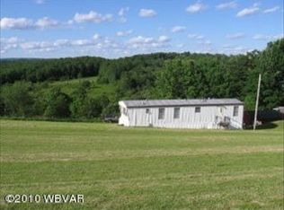 18 Covey Dr, Factoryville, PA 18419