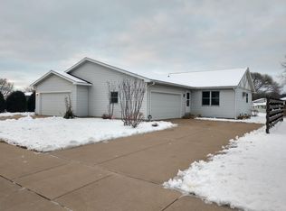 1507 Well St, Onalaska, WI 54650