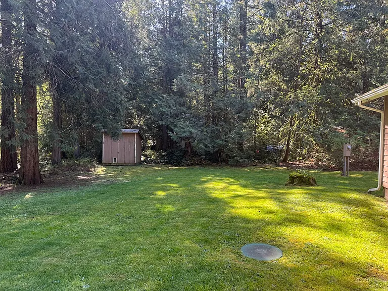 2592 NW Sherman Hill Rd — Photo 16