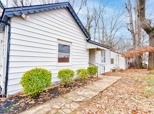 704 Earl Rd, Shelby, NC 28152