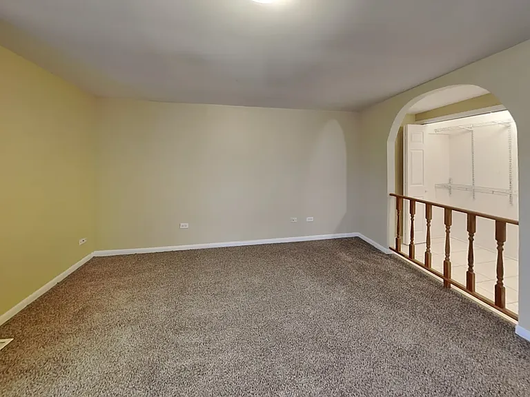 2118 Shields St — Photo 3