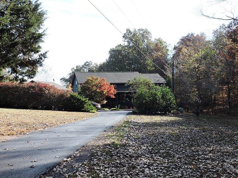 1st image of 98 Cemetery Hill Ln