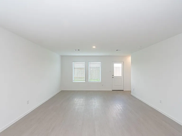 12819 Ivy Creek Ct — Photo 9