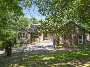 2457 Azalea Rd, Nixa, MO 65714