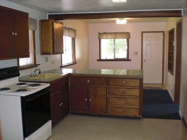 2 bed, 800 sqft, $1,200 — Photo 4